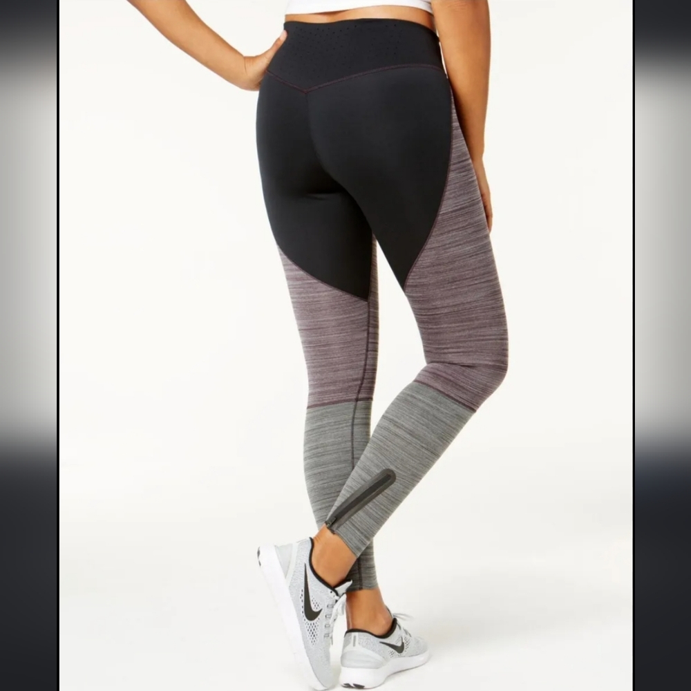Nike Legendary Training Leggings